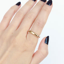 Load image into Gallery viewer, 14k gold Plateau Ring from Talayee Fine Jewelry. Solid gold domed ring for men or women.
