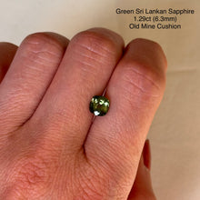 Load image into Gallery viewer, Persepolis Gemstone Signet Ring