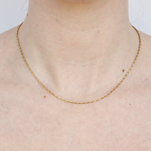 Load image into Gallery viewer, talayee fine jewelry's 14k yellow gold barleycorn chain on figure
