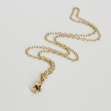 Load image into Gallery viewer, 14k yellow gold oval link chain necklace with lobster clasp for charm pendants
