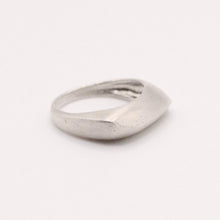 Load image into Gallery viewer, Sterling silver statement ring on hand. Prounis Rings.
