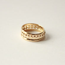 Load image into Gallery viewer, san francisco fine jewelry. three piece gold stacking rings set
